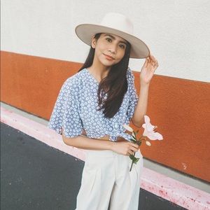 Meet your Posher, Catherine